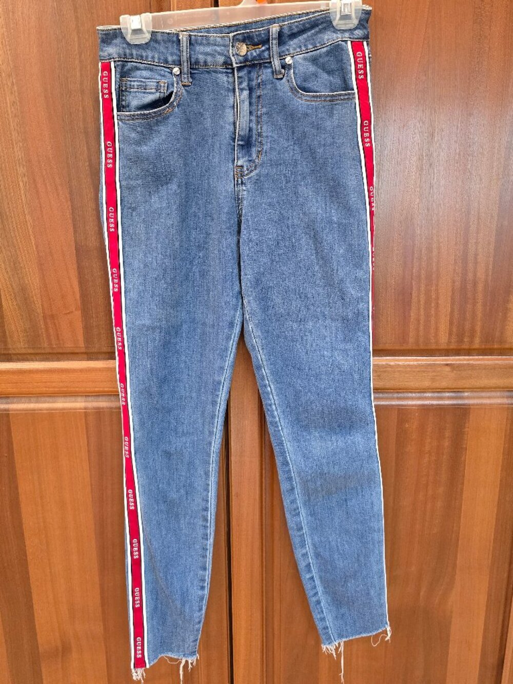 Guess denim style jeggings women size 26 red side leg logo tape